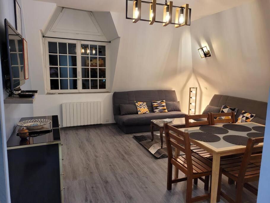 Les Embruns - Plein Ciel - Appartement 3Eme Etage Deauville Eksteriør billede