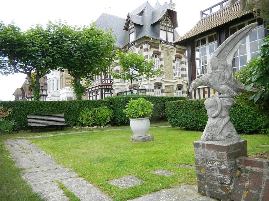 Les Embruns - Plein Ciel - Appartement 3Eme Etage Deauville Eksteriør billede