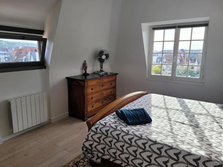 Les Embruns - Plein Ciel - Appartement 3Eme Etage Deauville Eksteriør billede