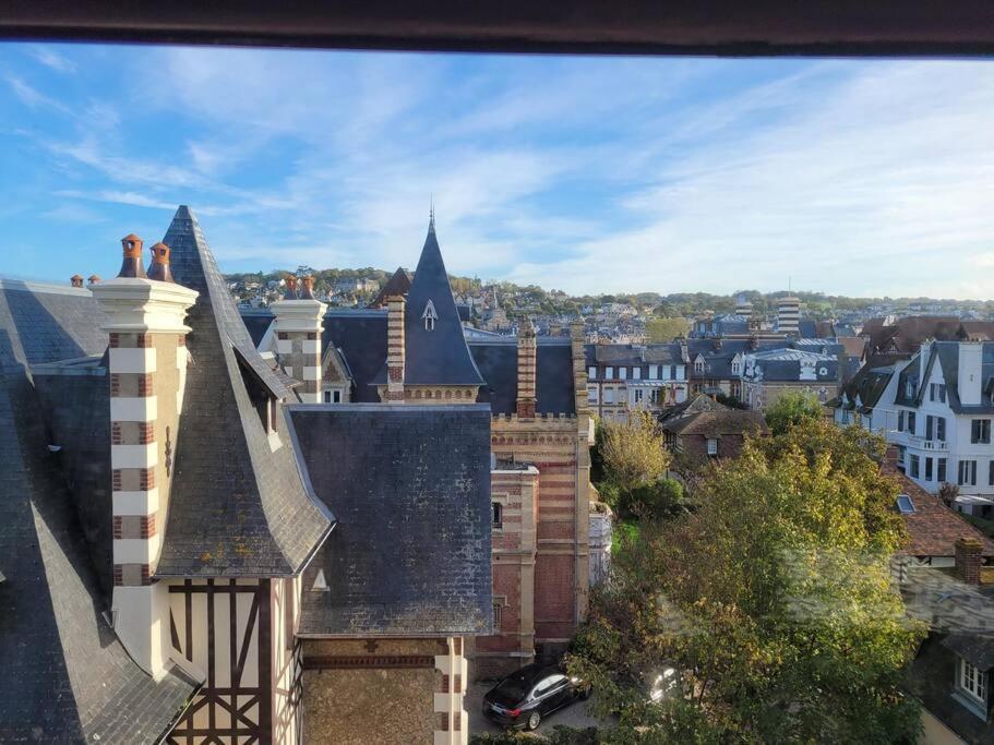 Les Embruns - Plein Ciel - Appartement 3Eme Etage Deauville Eksteriør billede